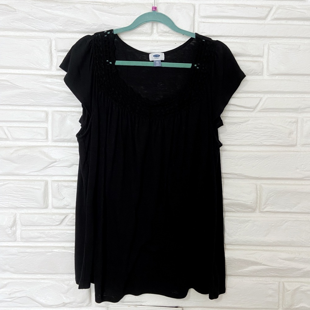 Black Old Navy Top